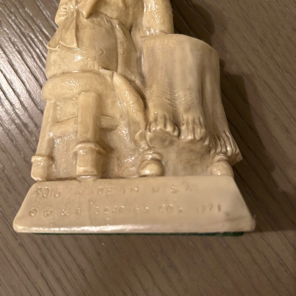 Vintage 1971 sweetest wife resin statue - Picture 3 of 4